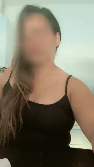 Alena, 39