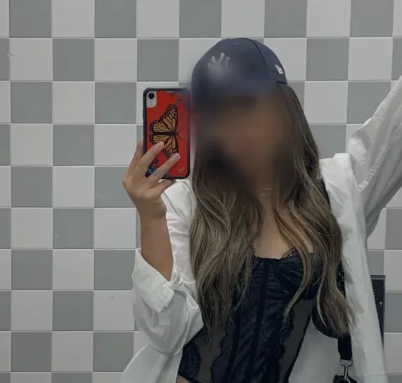 Alina, 20