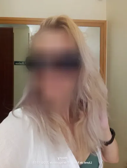 Anja, 39