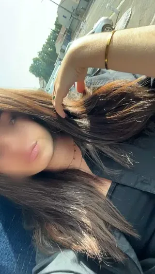 Elisa, 18