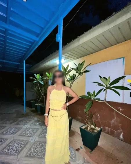 Fatma, 29