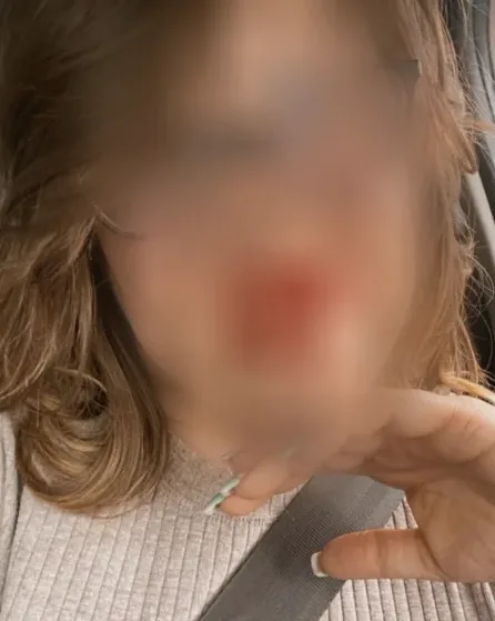Lilly, 38