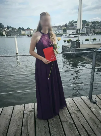 Maike, 23
