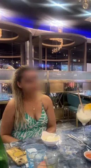 Marie, 40