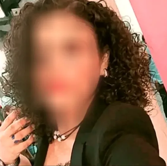 Nora, 35