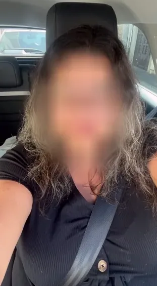 Selin, 33